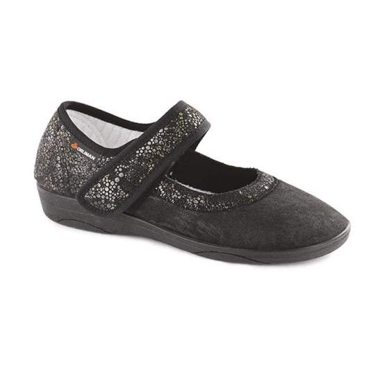 Therapeutic footwear -...