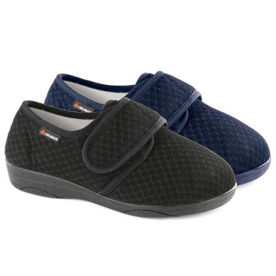 Therapeutic footwear -...