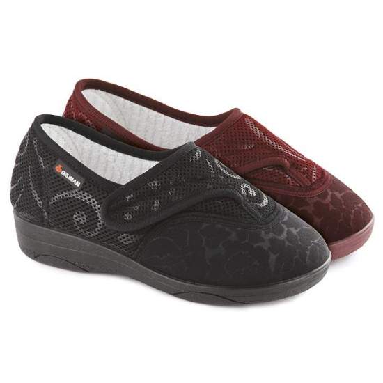 Therapeutic footwear bréhat...